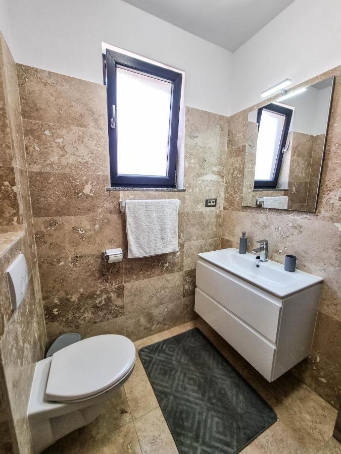 A&P Apartament Mamaia-Nord Navodari Ngoại thất bức ảnh